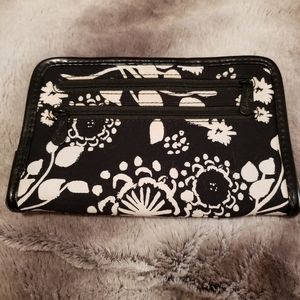 Thirty one wallet 31  black & white
